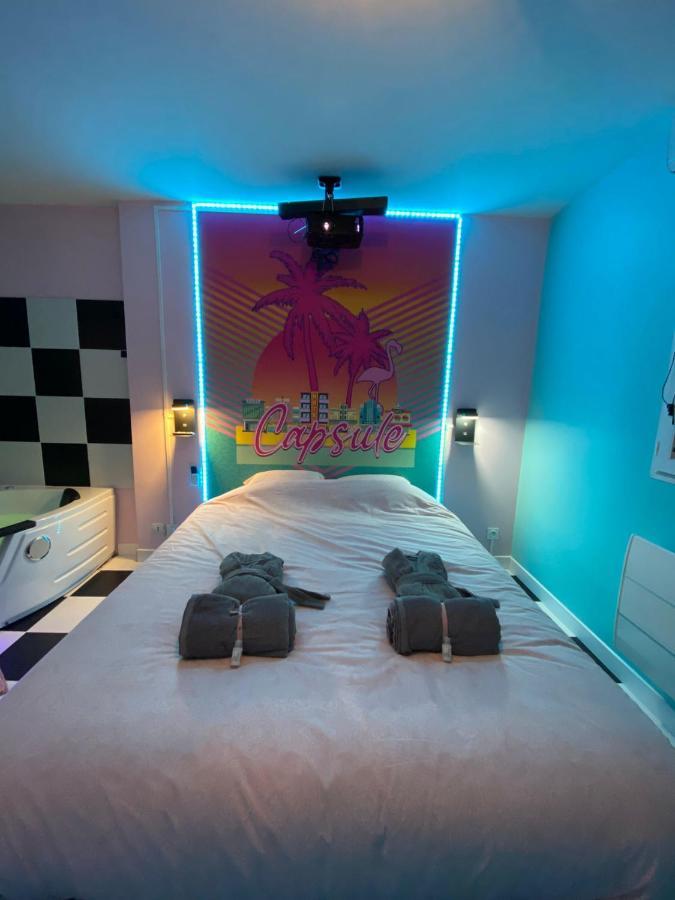 Capsule Miami Vice - Jacuzzi - Billard - Ecran Cinema & Netflix - Ping-Pong - Nintendo & Jeux- Liévin Exterior foto