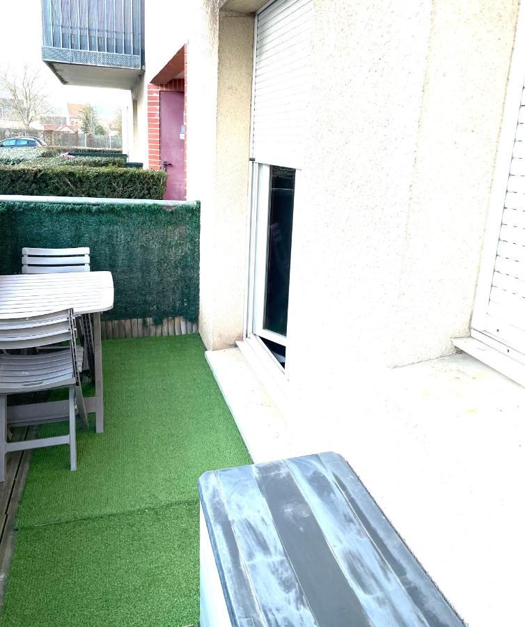 Capsule Miami Vice - Jacuzzi - Billard - Ecran Cinema & Netflix - Ping-Pong - Nintendo & Jeux- Liévin Exterior foto